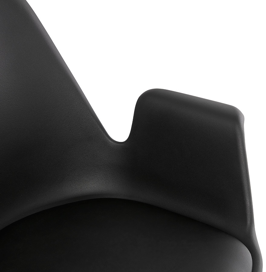 Design armchair KOKLIKO