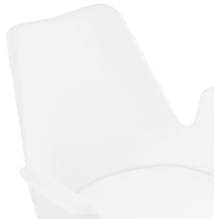 Design armchair KOKLIKO