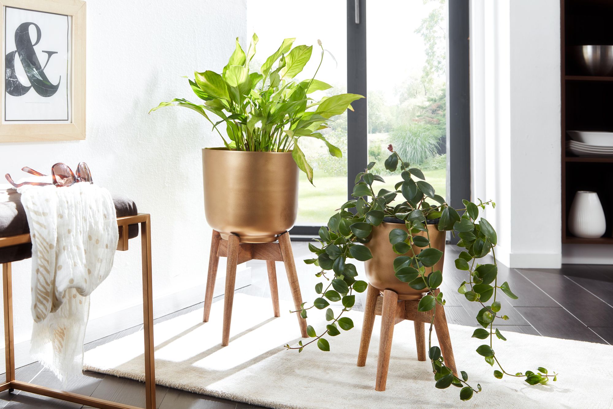 Vaso di fiori set di 2 fioriere in metallo / legno massello oro con piedi